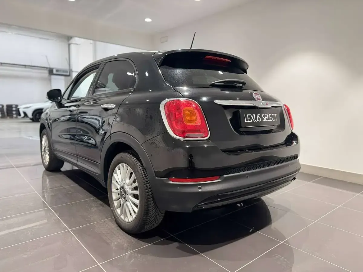 Usata Fiat 500 Lounge 140 CV (102 kW) 2018 Nero notte Station wagon