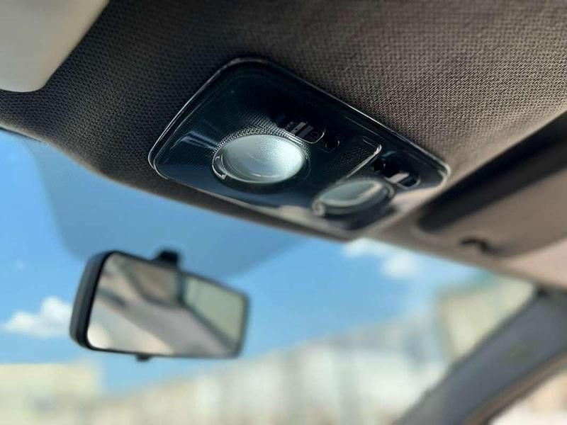 Usata Lancia Delta 120 CV (88 kW) 2010 Utilitaria