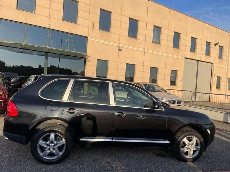Usata Porsche Cayenne 250 CV (183 kW) 2004 Nero SUV