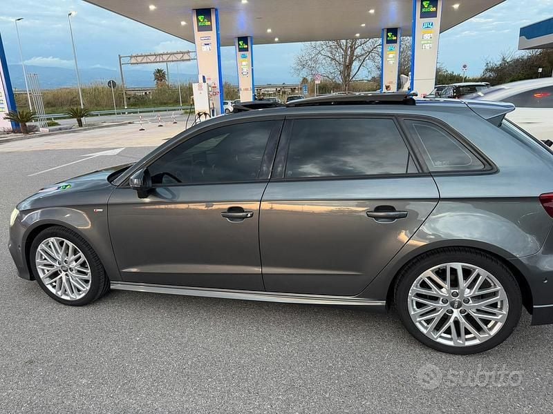 Usata Audi A3 Comfort 184 CV (135 kW) 2018 Grigio Berlina