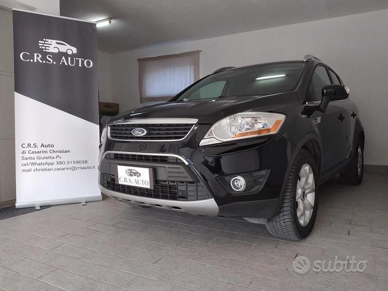 Usata Ford Kuga 140 CV (102 kW) 2012 Nero SUV