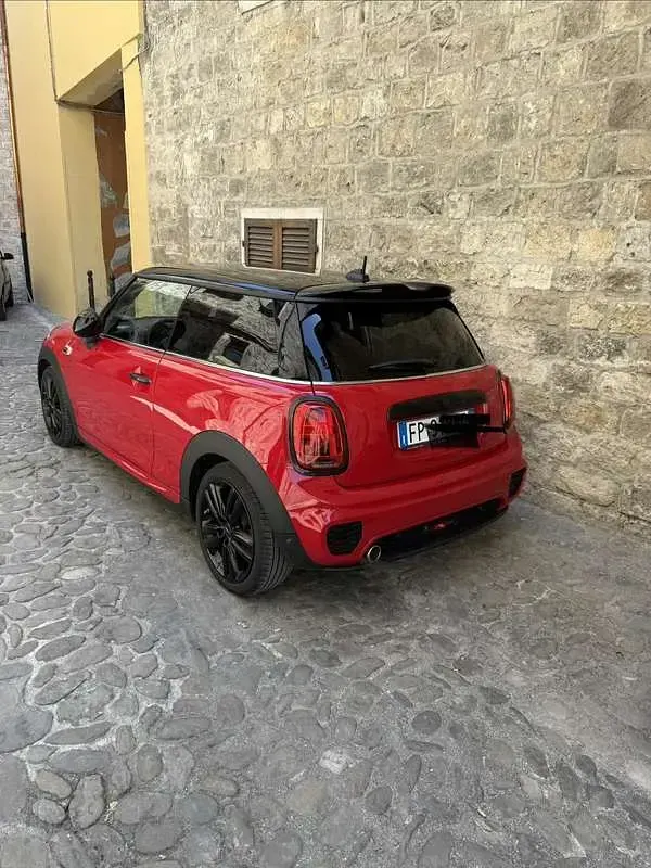 Usata Mini John Cooper Works 116 CV (85 kW) 2018 Rosso Utilitaria