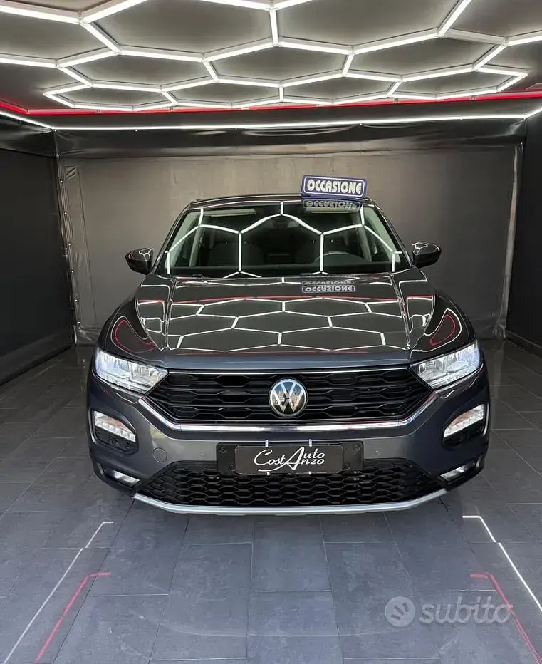 Usata VW T-Roc Advance 116 CV (85 kW) 2020 Grigio SUV