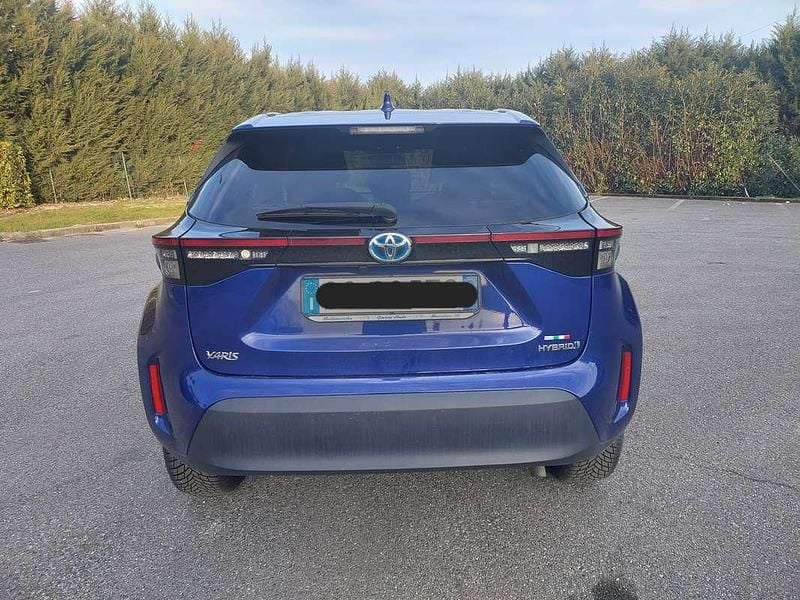 Usata Toyota Yaris Cross Trend 92 CV (67 kW) 2021 Blu/azzurro SUV