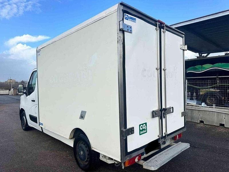 Begagnad Renault Master 145 HK (106 kW) 2020 Vit Minibuss