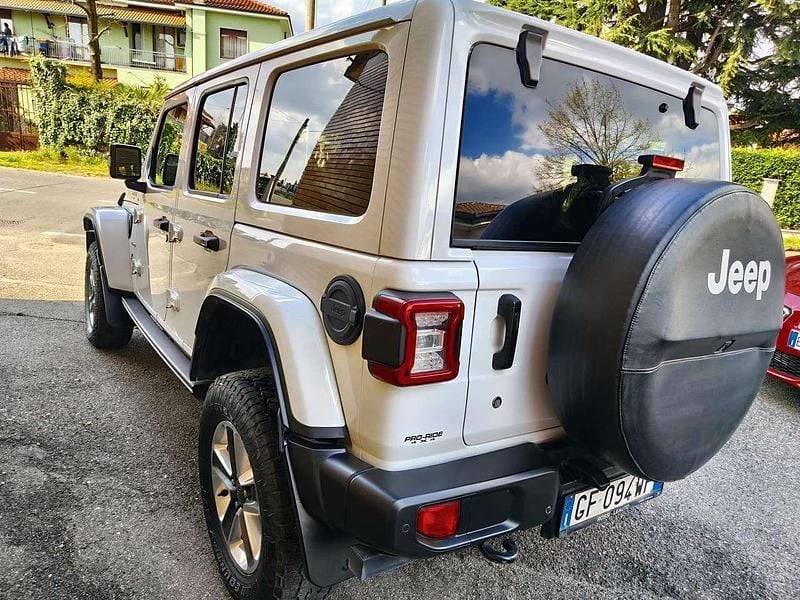 Usata Jeep Wrangler Sahara 200 CV (147 kW) 2021 Bianco SUV