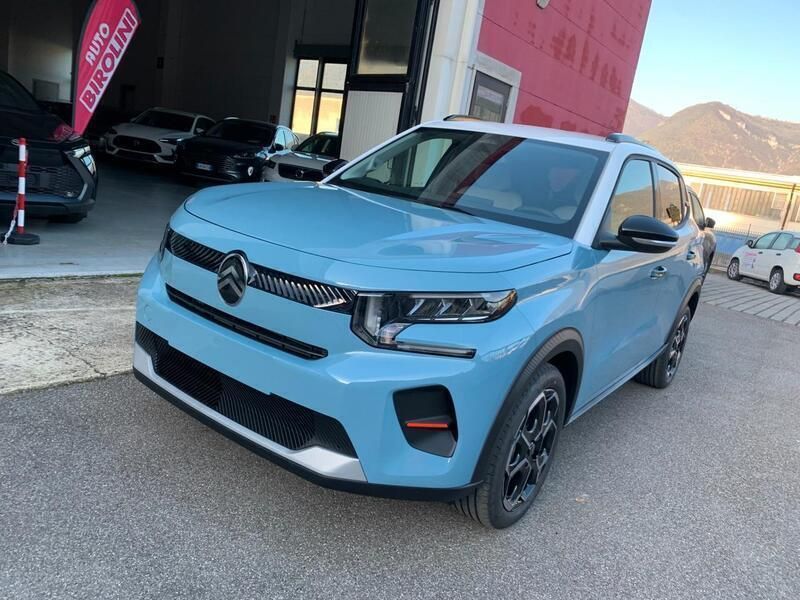 Blu Usata 2024 Citroën C3 PureTech Due volumi | 15.900 € (Cara) - Immagine 1/4