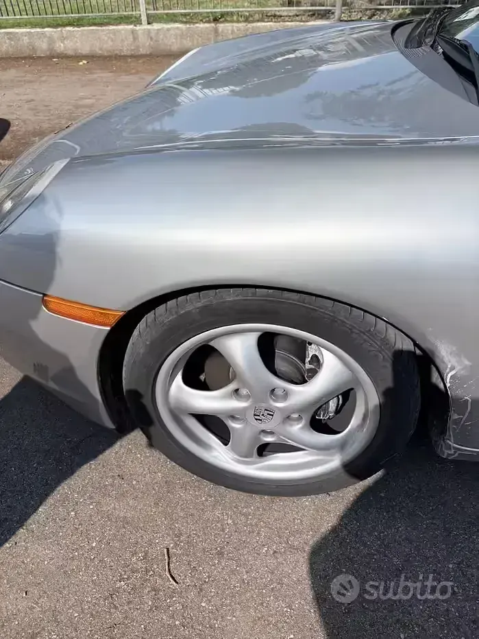 Usata Porsche Boxster 204 CV (150 kW) 1999 Grigio Cabrio