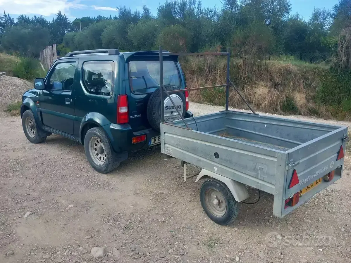 Usata Suzuki Jimny 65 CV (47 kW) 2005 Verde SUV