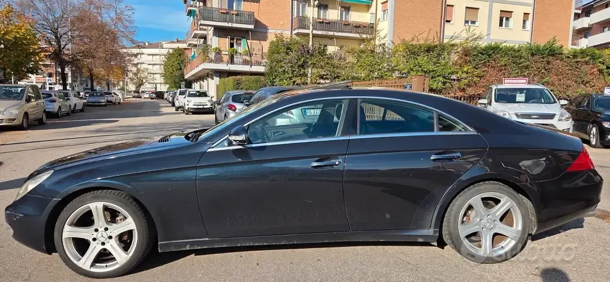 Usata Mercedes CLS320 224 CV (164 kW) 2006 Nero Berlina