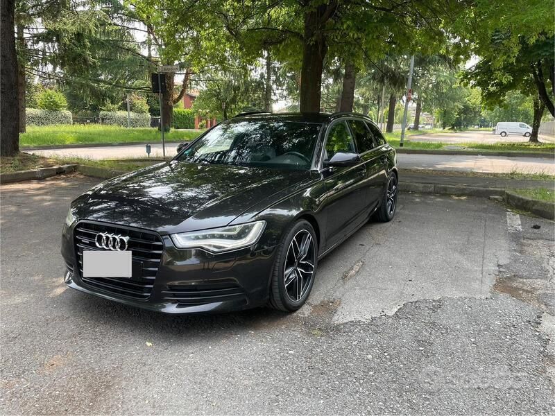 Nero Usata 2012 Audi A6 S-Line Station wagon | 11.500 € (Buon prezzo) - Immagine 1/4