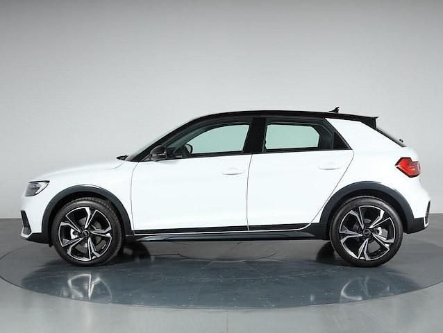 Nuova Audi A1 Ambiente 116 CV (85 kW) 2025 Bianco ghiaccio metallizzato Utilitaria