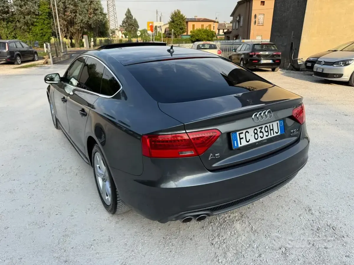 Usata Audi A5 S-Line 190 CV (139 kW) 2016 Grigio Coupé