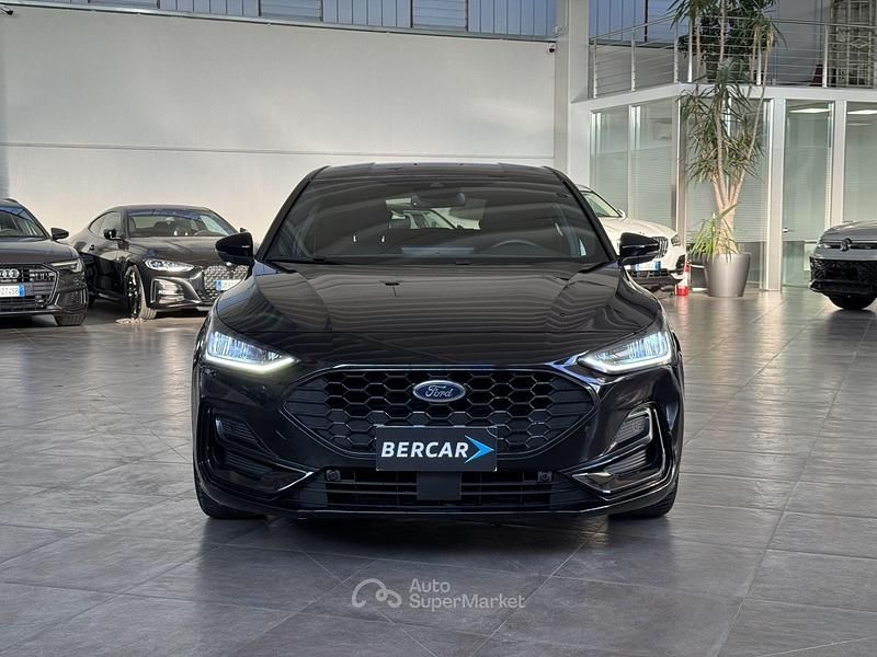 Usata Ford Focus ST-Line 116 CV (85 kW) 2025 Nero Utilitaria
