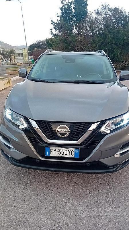Usata Nissan Qashqai 2018 Grigio SUV