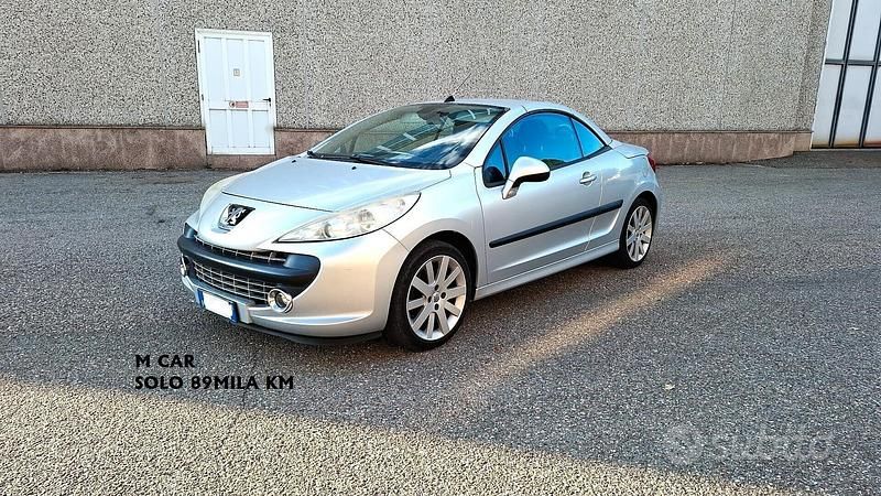 Grigio Usata 2008 Peugeot 207 CC Roland Garros Cabrio | 5500 € (Cara) - Immagine 1/4