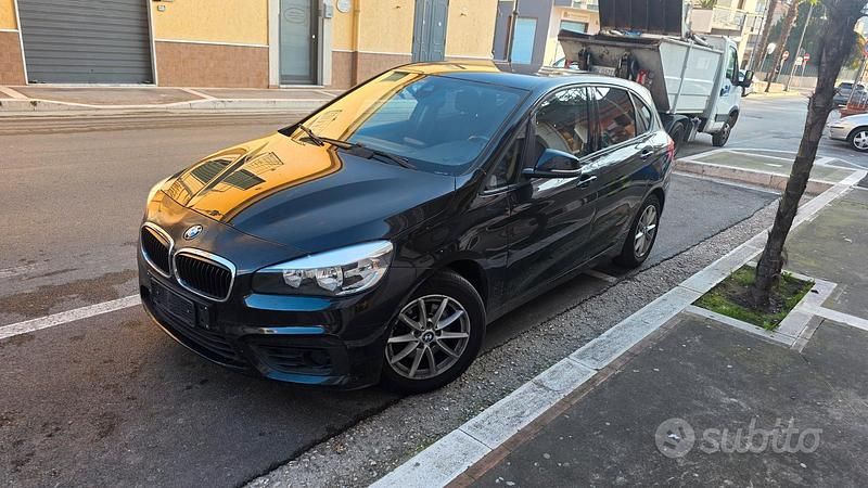 Usata BMW 216 116 CV (85 kW) 2014 Nero Monovolume