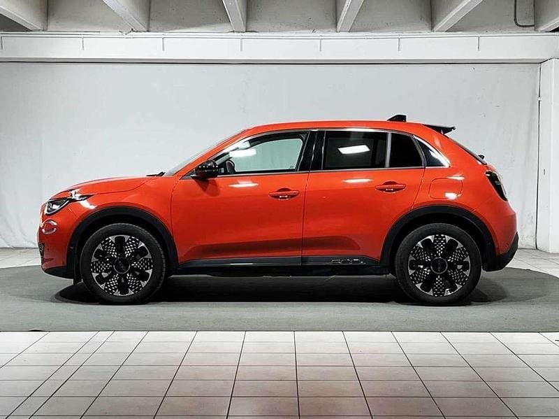 Usata Fiat 600E La Prima 114 kW (156 CV) 2023 Arancione SUV