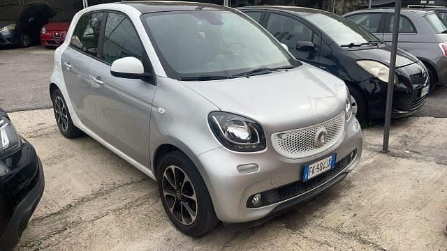 Usata Smart ForFour Passion 70 CV (51 kW) 2017 Bianco Utilitaria