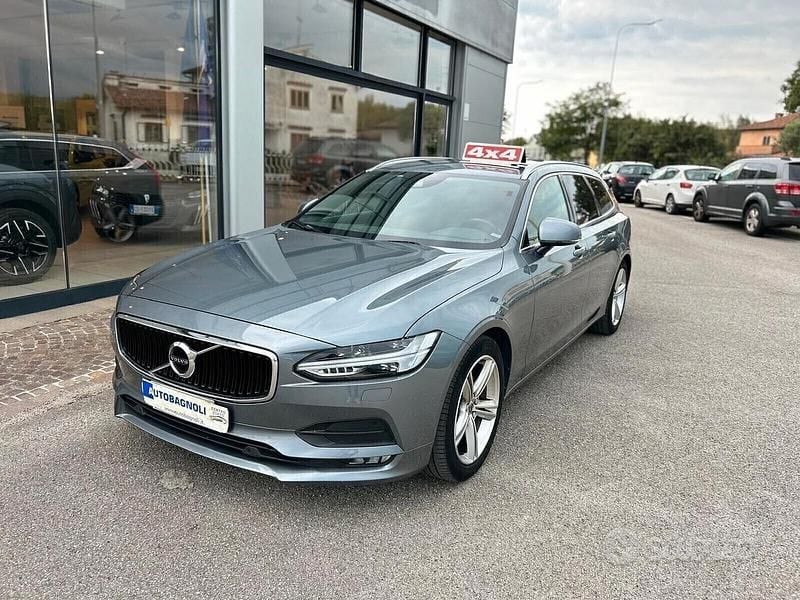 Grigio Usata 2017 Volvo V90 Business Edition Station wagon | 20.200 € (Ottimo prezzo) - Immagine 1/4