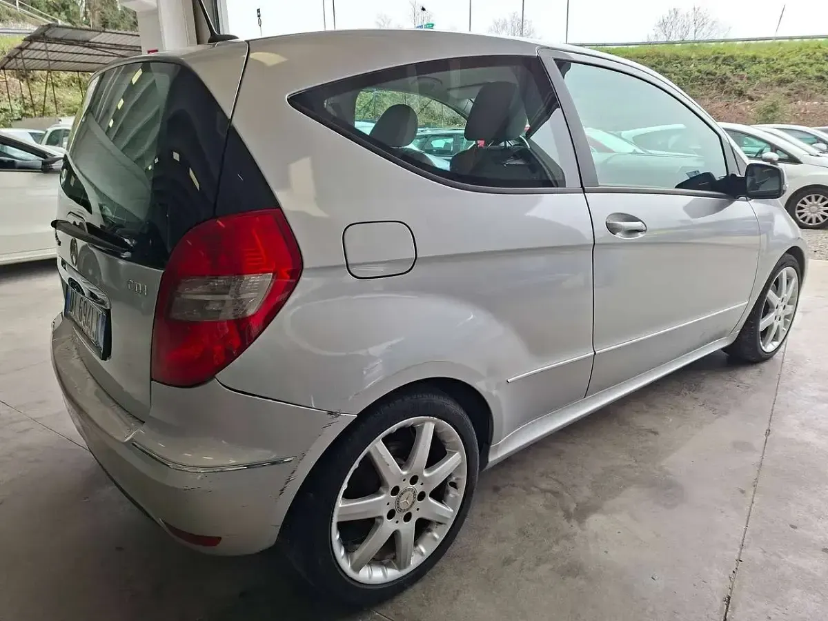 Usata Mercedes A180 109 CV (80 kW) 2009 Other Monovolume