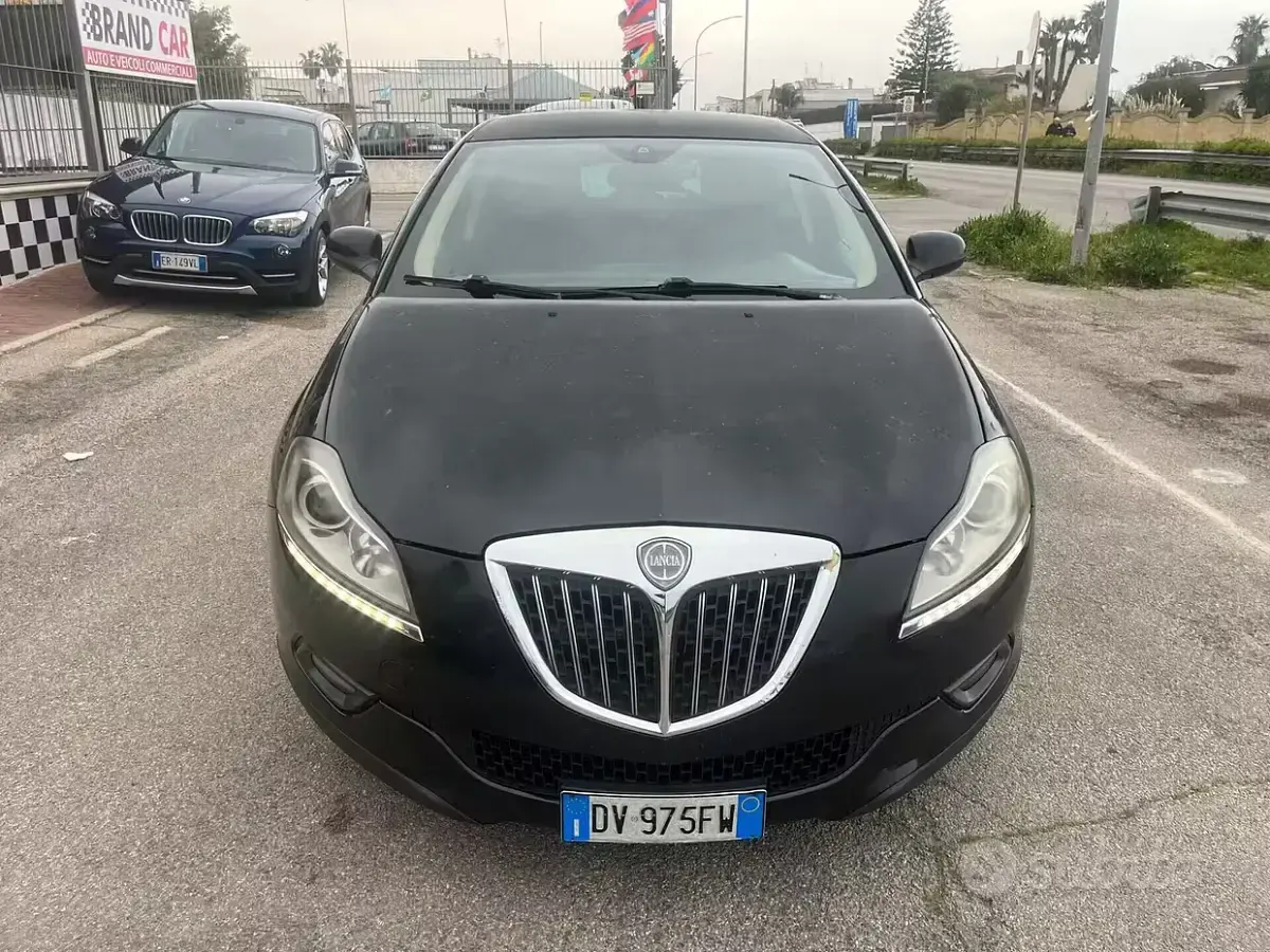 Usata Lancia Delta 120 CV (88 kW) 2009 Nero Utilitaria
