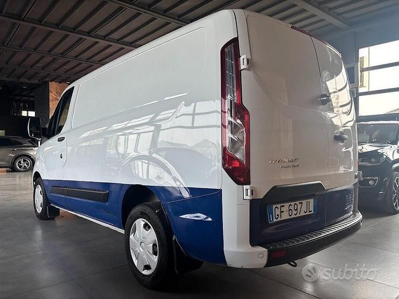 Usata Ford Transit Custom 130 CV (95 kW) 2022 Bianco Berlina