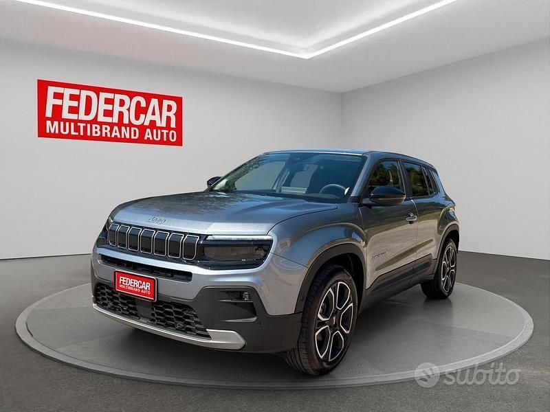 Usata Jeep Avenger Summit 101 CV (74 kW) 2025 Grigio SUV
