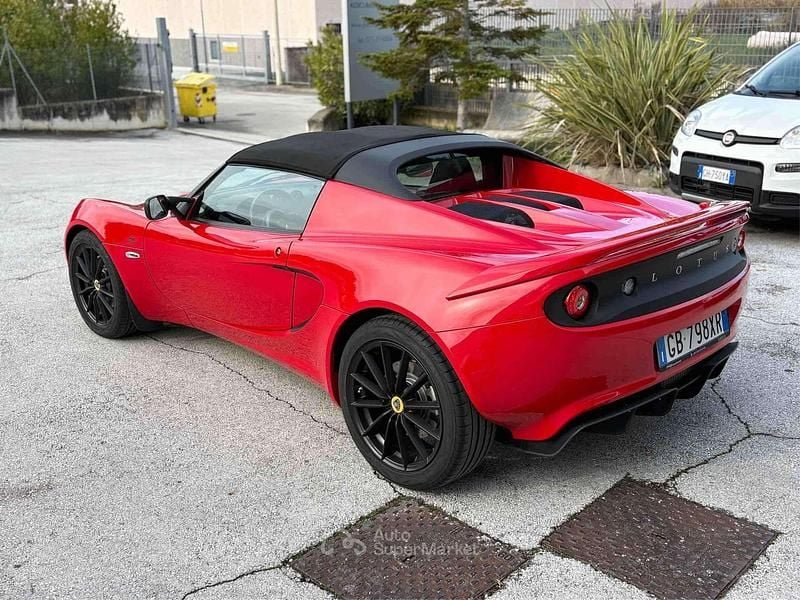 Usata Lotus Elise 220 CV (161 kW) 2021 Rosso Cabrio