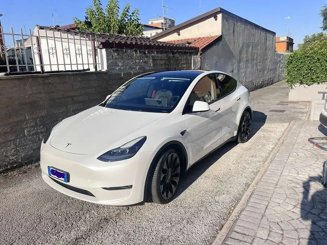 Usata Tesla Model Y Performance 155 kW (211 CV) 2022 SUV