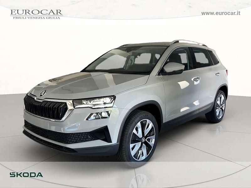 Grigio acciaio Nuova 2025 Skoda Karoq Style SUV | 35.800 € (Buon prezzo) - Immagine 1/4