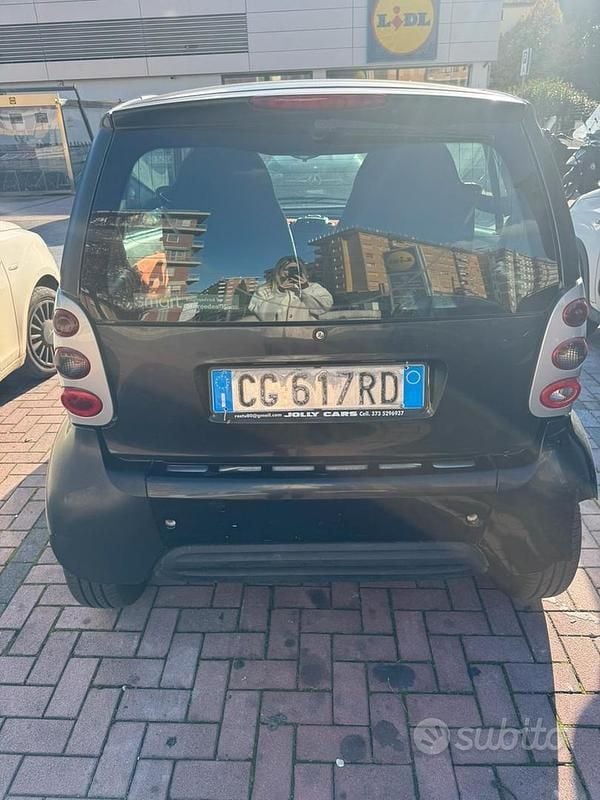 Usata Smart ForTwo Coupé 41 CV (30 kW) 2003 Nero Coupé