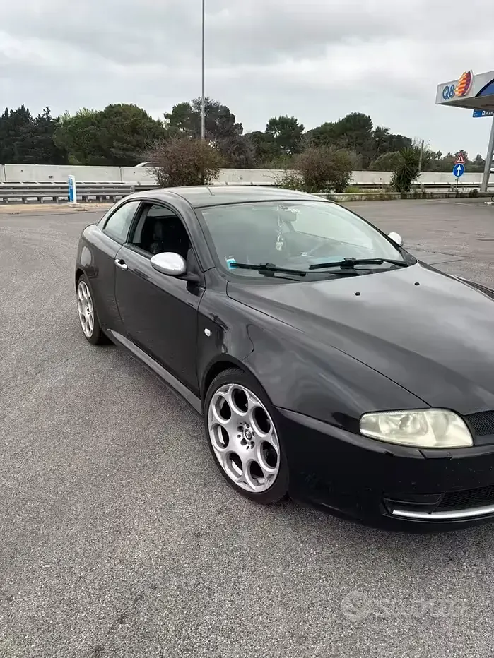 Usata Alfa Romeo GT 150 CV (110 kW) 2007 Nero Coupé