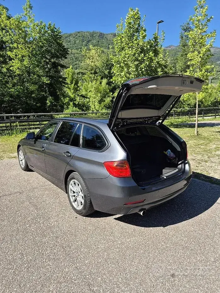 Usata BMW 318 143 CV (105 kW) 2013 Grigio Station wagon