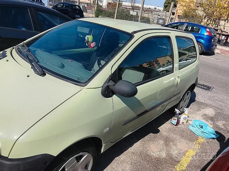 Usata Renault Twingo 58 CV (42 kW) 2005 Utilitaria