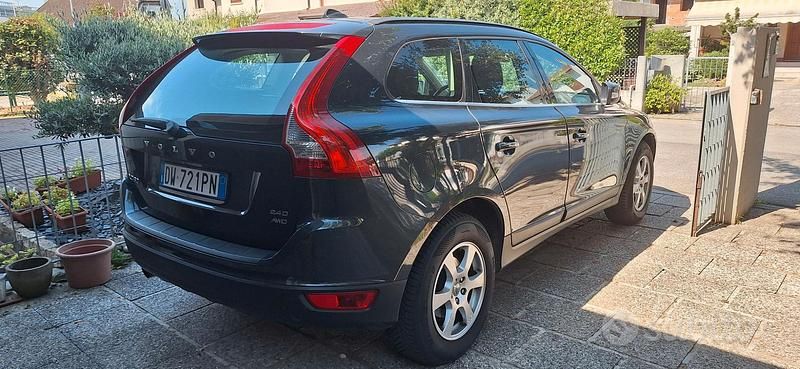 Usata Volvo XC60 Momentum 163 CV (119 kW) 2009 Nero SUV