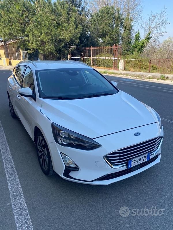 Usata Ford Focus 120 CV (88 kW) 2020 Bianco Station wagon