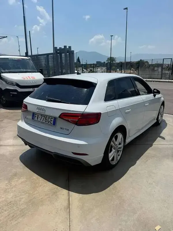 Usata Audi A3 S-Line 116 CV (85 kW) 2019 Bianco Berlina