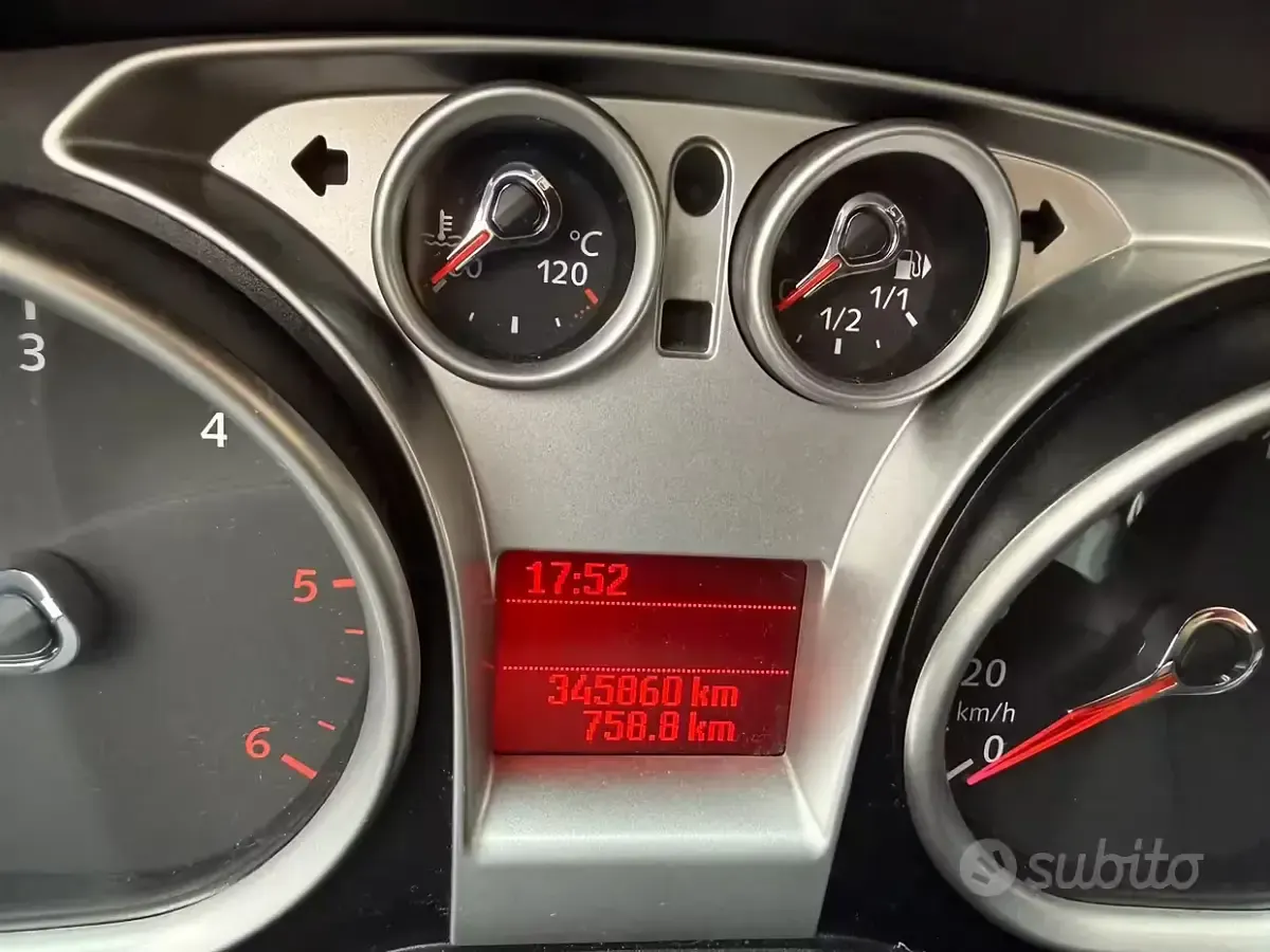 Occasion Ford Kuga Titanium 136 ch (100 kW) 2008 Blanc SUV
