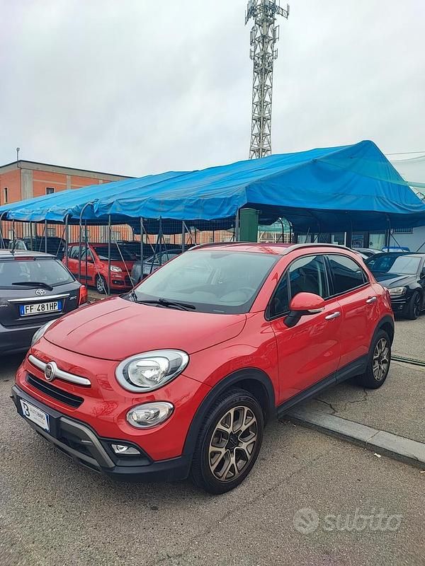 Usata Fiat 500X Cross 140 CV (102 kW) 2018 Rosso SUV
