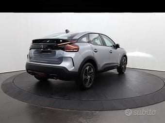 Käytetty Citroën C4 PureTech 131 HP (96 kW) 2024 Harmaa Katumaasturi