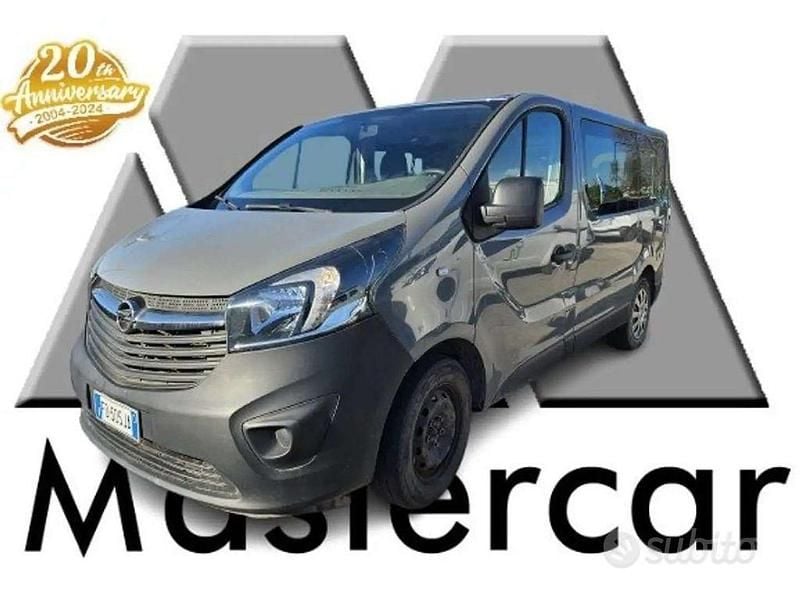 Usata Opel Vivaro 95 CV (69 kW) 2016 Grigio Monovolume