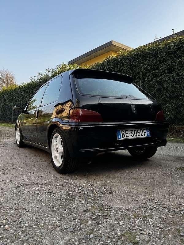 Usata Peugeot 106 118 CV (86 kW) 1999 Utilitaria