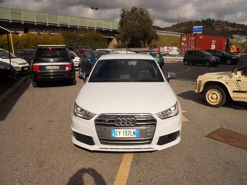 Usata Audi A1 Ambiente 231 CV (169 kW) 2015 Bianco Utilitaria