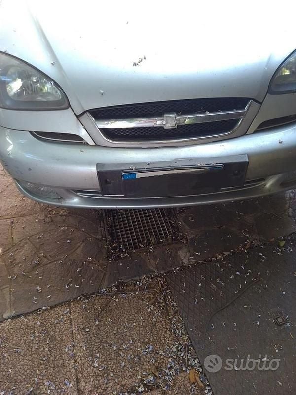 Grigio Usata 2006 Chevrolet Tacuma Monovolume | 850 € - Immagine 1/4