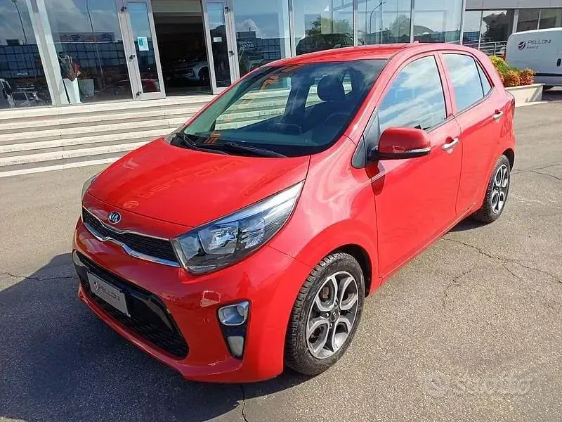 Usata Kia Picanto 65 CV (47 kW) 2018 Rosso Utilitaria