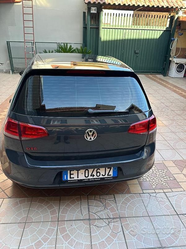 Usata VW Golf VII 90 CV (66 kW) 2014 Berlina