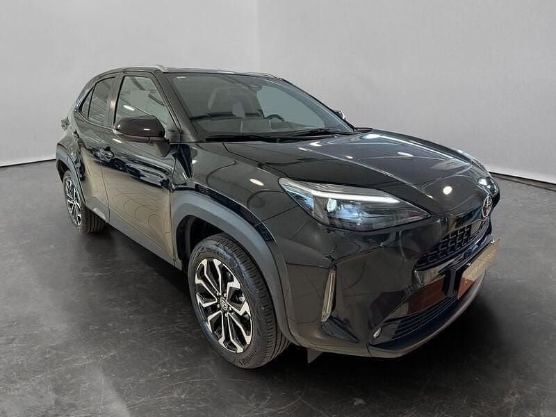 Usata Toyota Yaris Cross Trend 115 CV (84 kW) 2021 Nero SUV