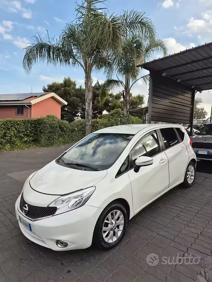 Usata Nissan Note N-TEC 90 CV (66 kW) 2015 Bianco Utilitaria