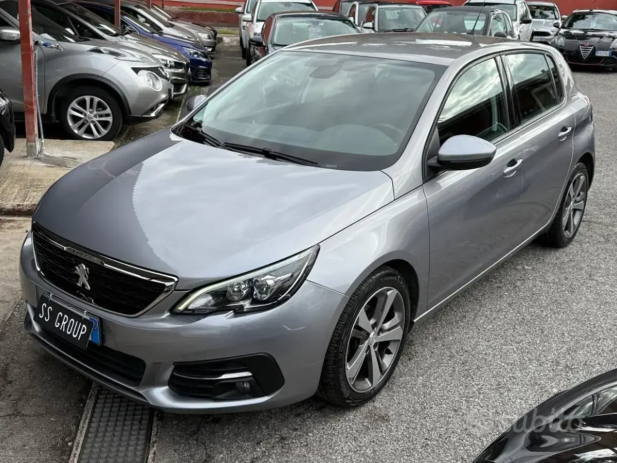 Usata Peugeot 308 Business-Line 99 CV (72 kW) 2018 Grigio Berlina
